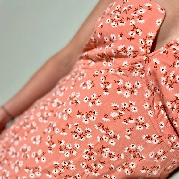 Billabong x Salty Blonde 🌸 Salmon Floral Eco-Friendly Mini Dress - Picture 4 of 10